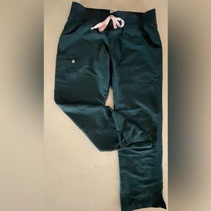 FIGS Kade Carribean Blue scrub pant in size MP
